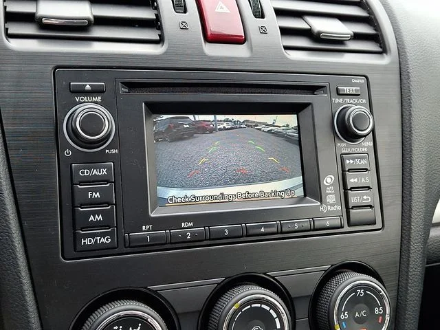 Used 2014 Ice Silver Metallic Subaru 2.0i Sport Limited image 18