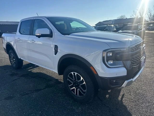 New 2025 Oxford White Ford LARIAT® image 10