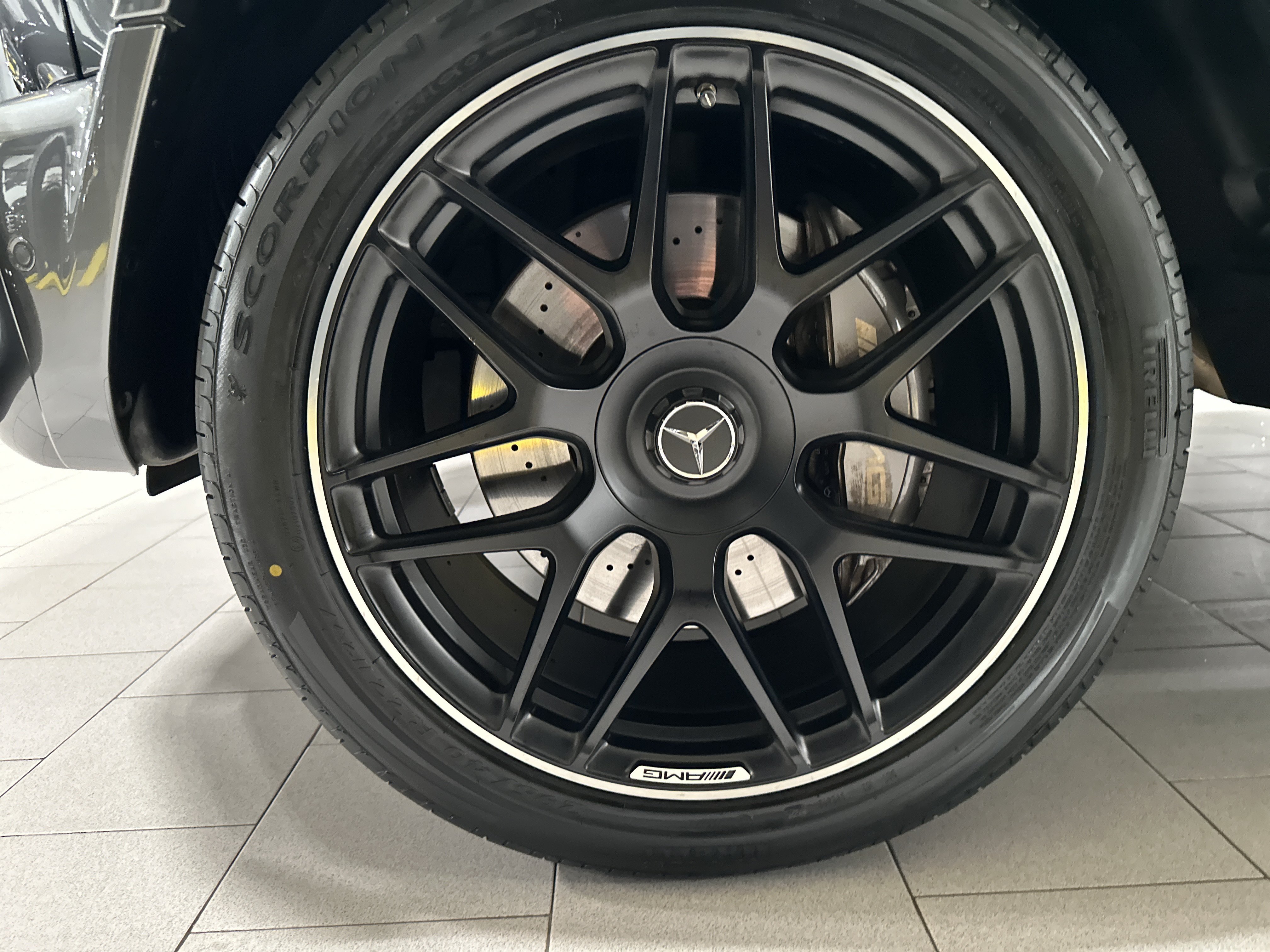 Certified Used 2021 designo Graphite Mercedes-Benz AMG® G 63 image 11