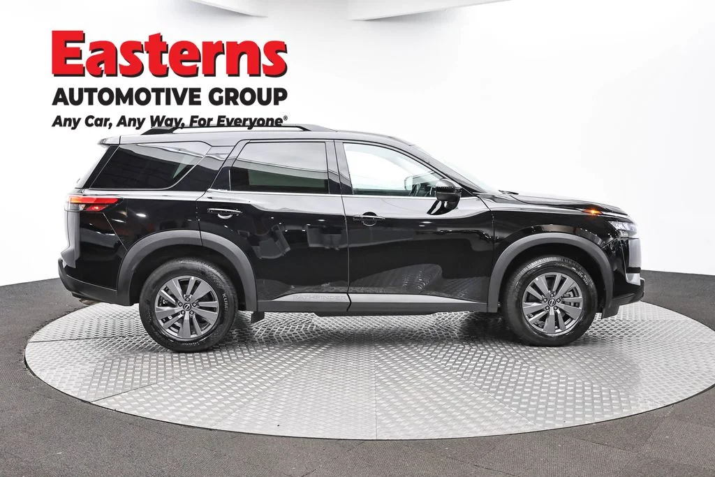 Used 2025 Black Nissan SV image 4