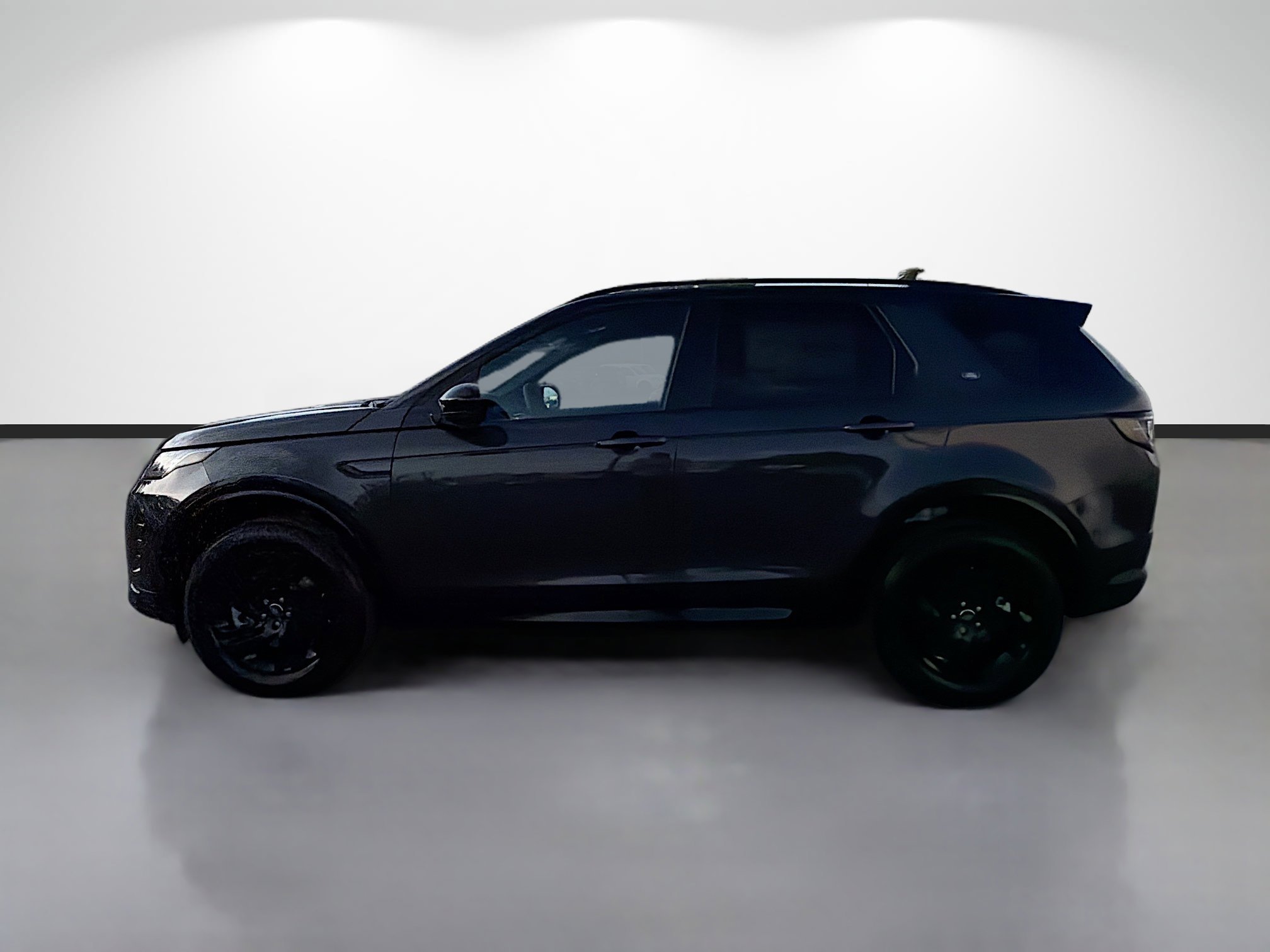 New 2026 Carpathian Grey LAND ROVER  image 2