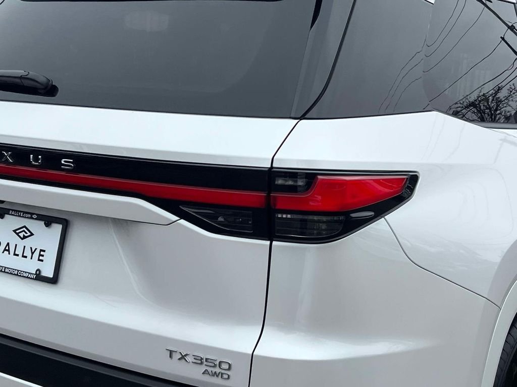 2025 Lexus TX Premium - Photo 9