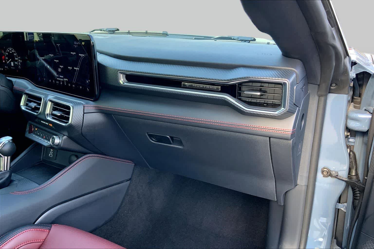 Used 2025 Vapor Blue Metallic Ford GT Premium image 18