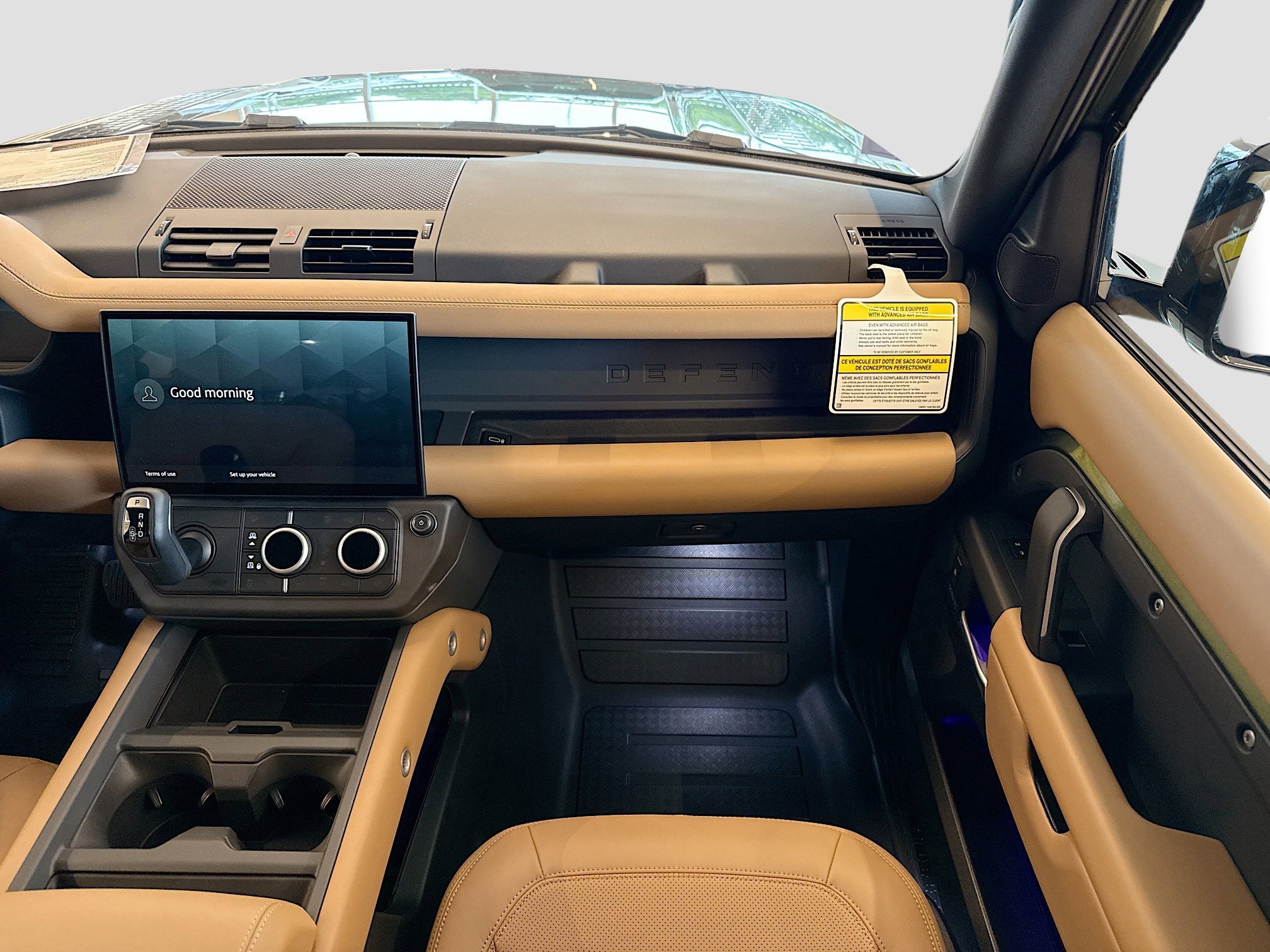 New 2026 Woolstone Green Land Rover X-Dynamic SE image 18