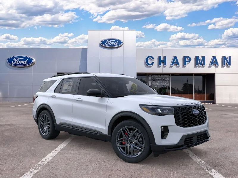 New 2026 Space White Metallic Ford ST-Line image 7