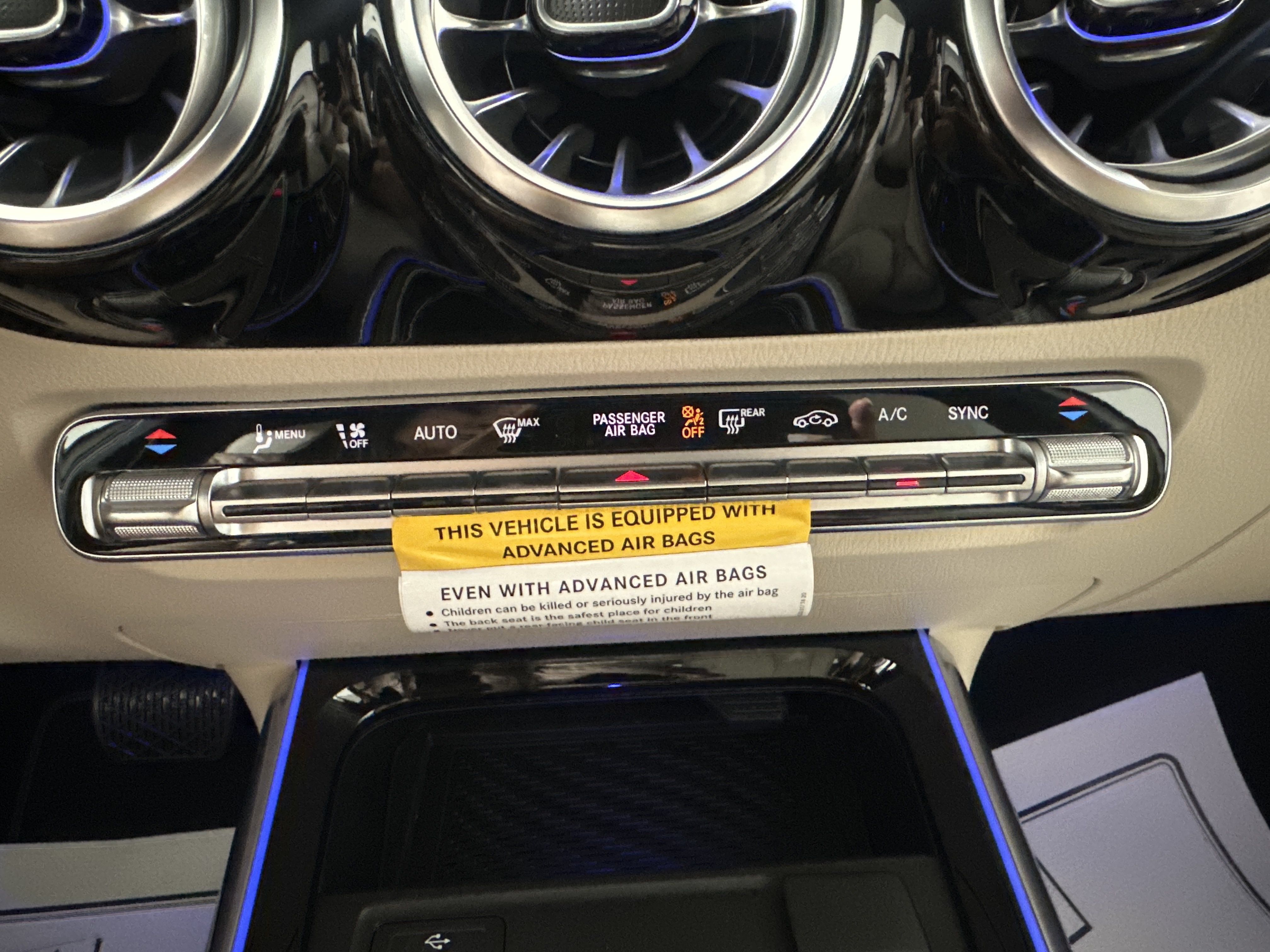 New 2026 Polar White Mercedes-Benz GLA 250 image 20