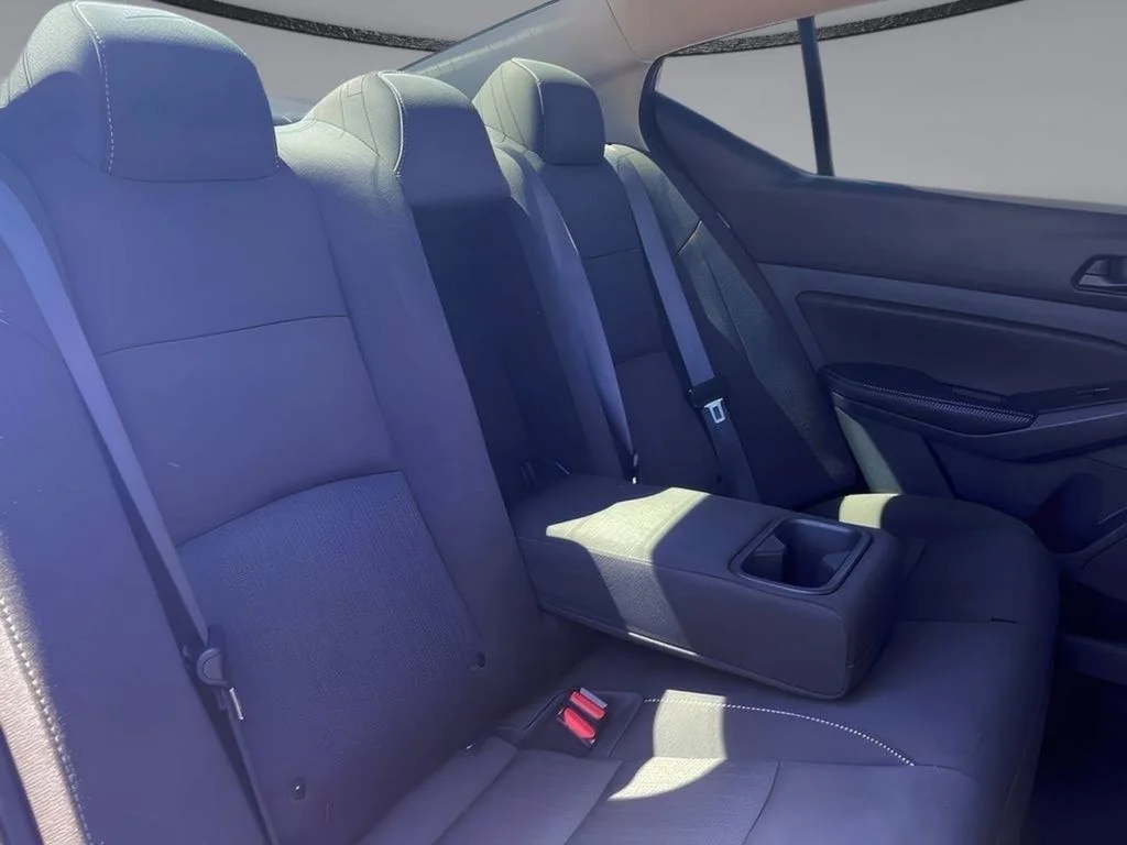 2025 Nissan Altima SV - Photo 25