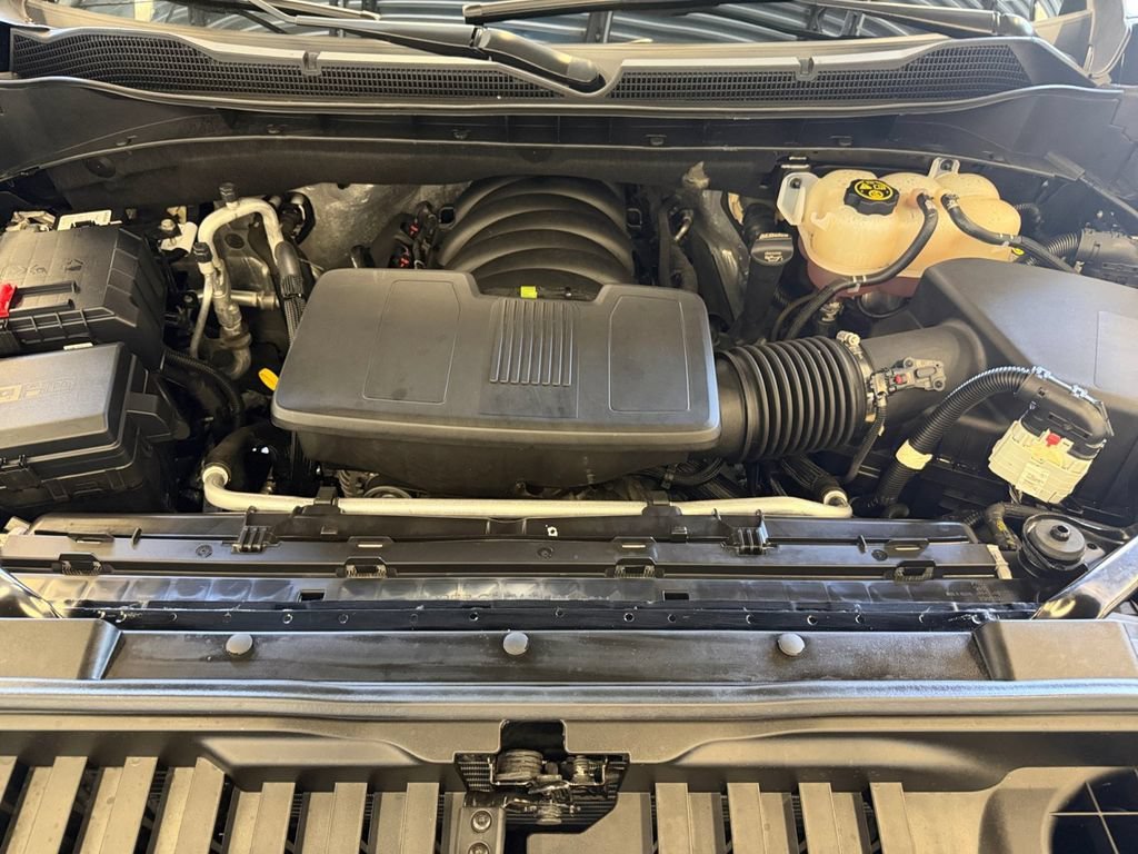 Used 2024 Black Chevrolet ZR2 image 13