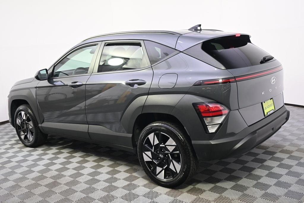 Certified Used 2024 Gray Pearl Hyundai SEL image 3