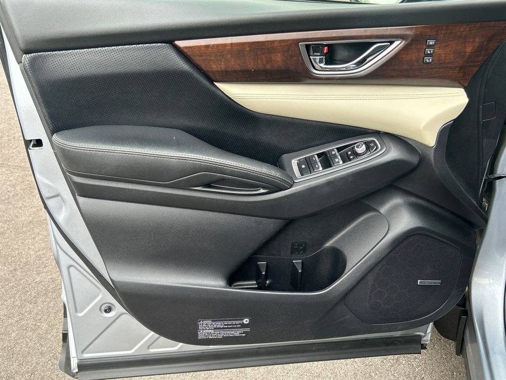 Used 2022 Silver Subaru Touring image 18