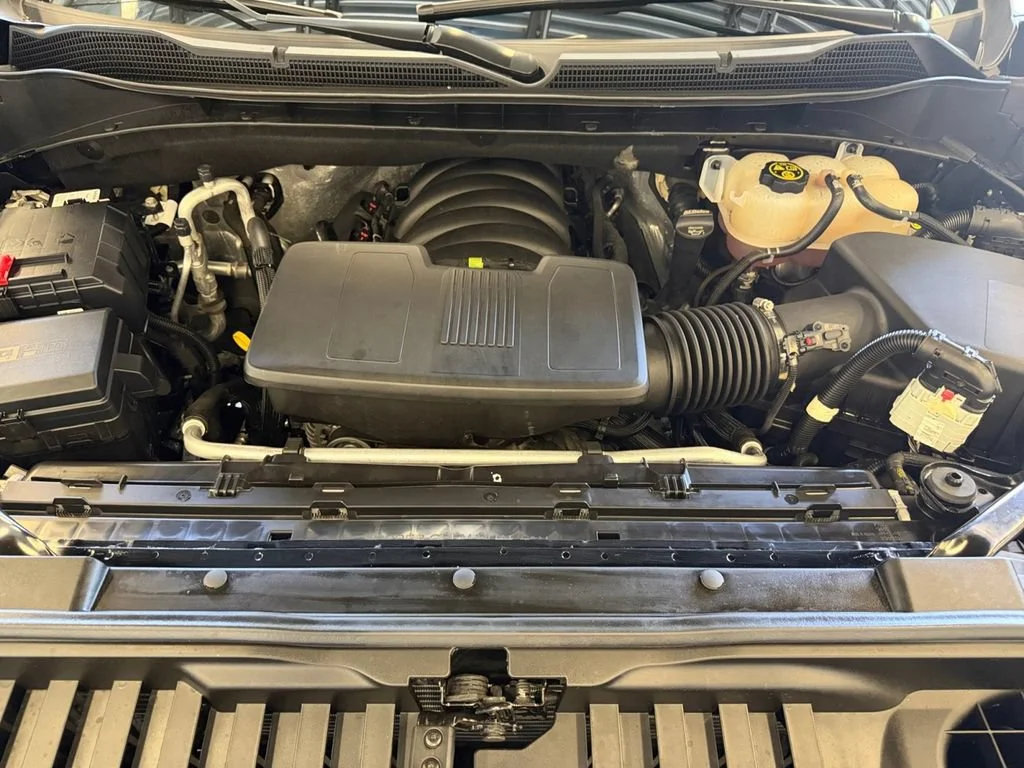 Used 2024 Black Chevrolet ZR2 image 13