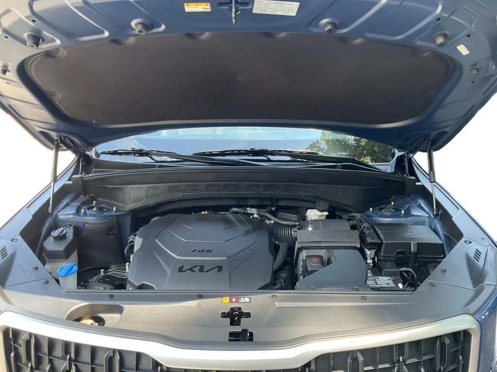 Used 2023 Black Kia EX image 14
