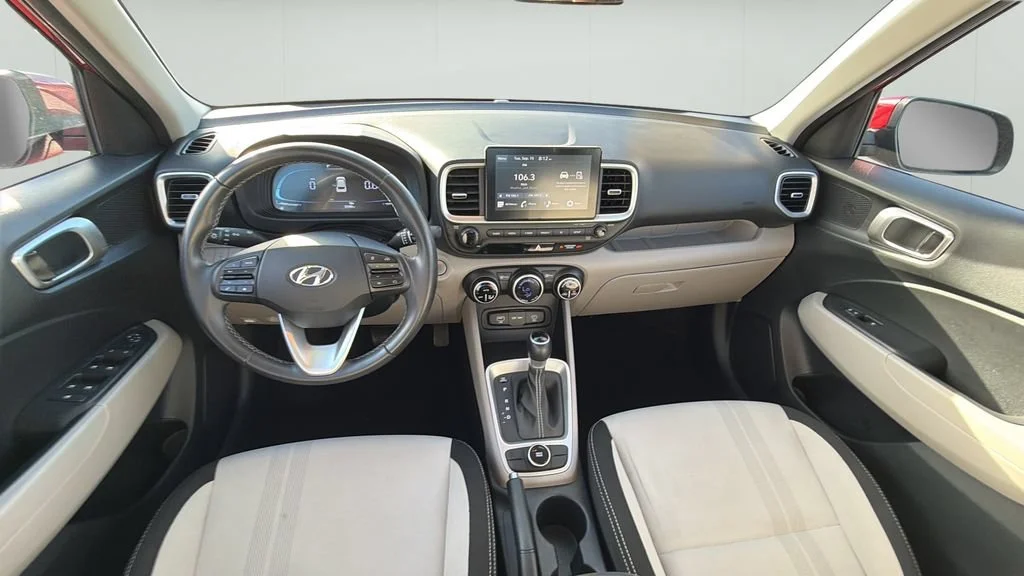 Used 2025 Red Hyundai SEL image 19