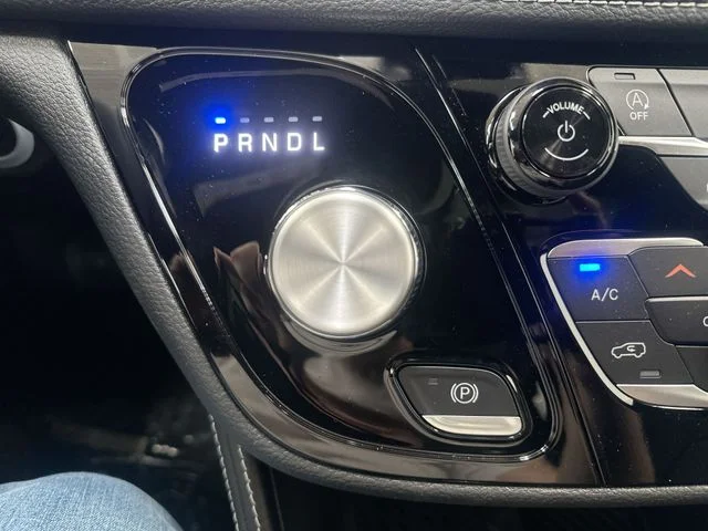 2026 Chrysler Pacifica Limited - Photo 23
