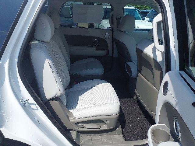 New 2026 White Pearl Hyundai SEL Premium image 13