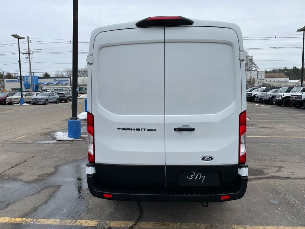 New 2026 White Ford Base image 5