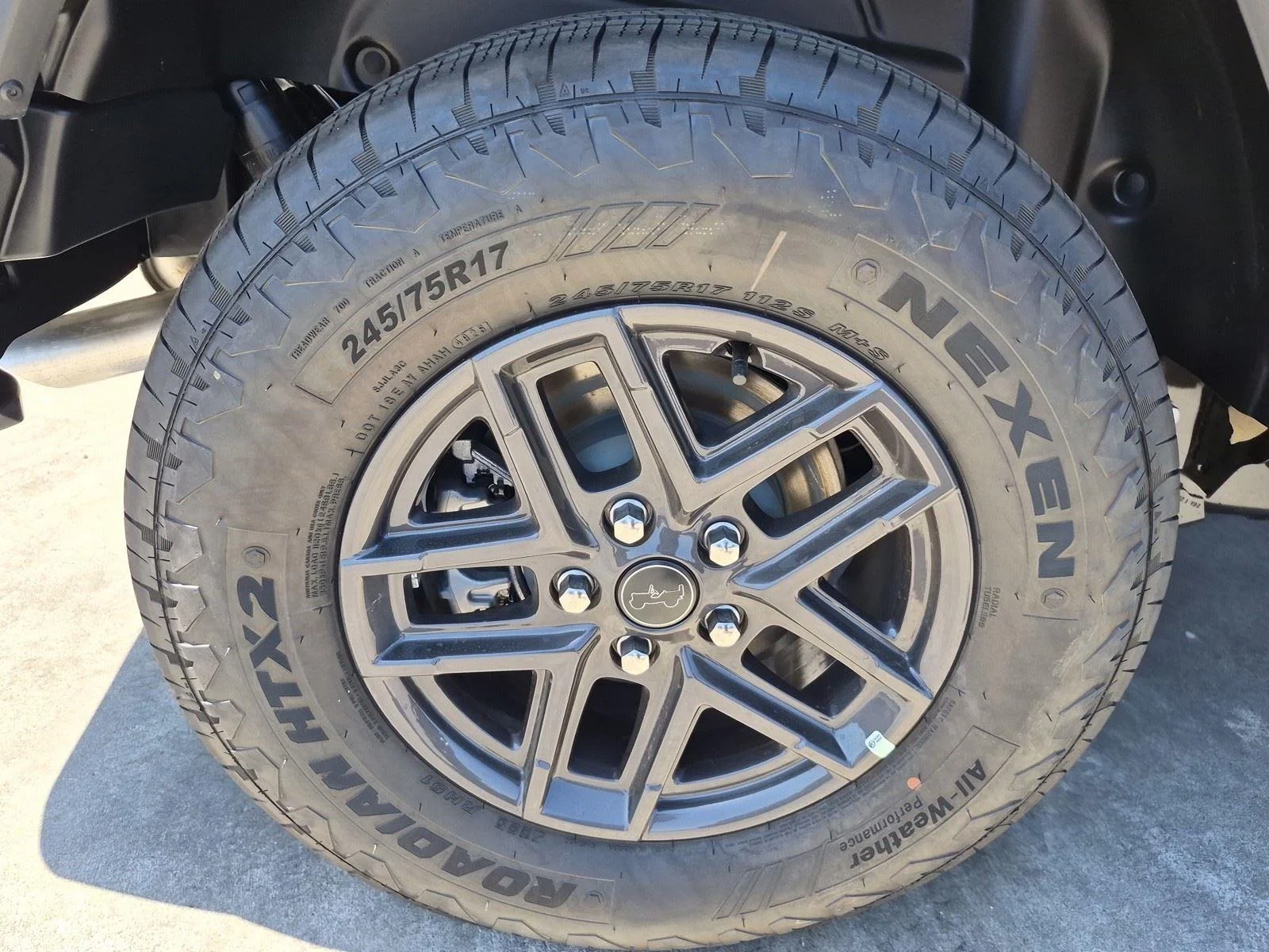 New 2026 Reign Jeep Sport S image 13