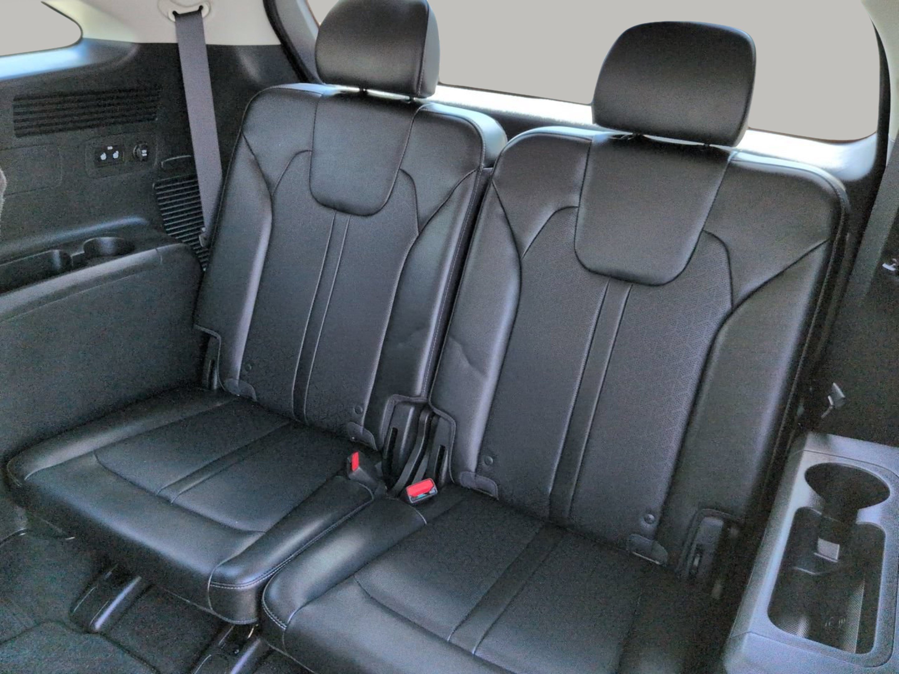 Certified Used 2022 Everlasting Silver Kia S image 18