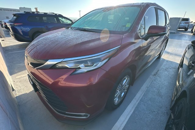 2023 Toyota Sienna