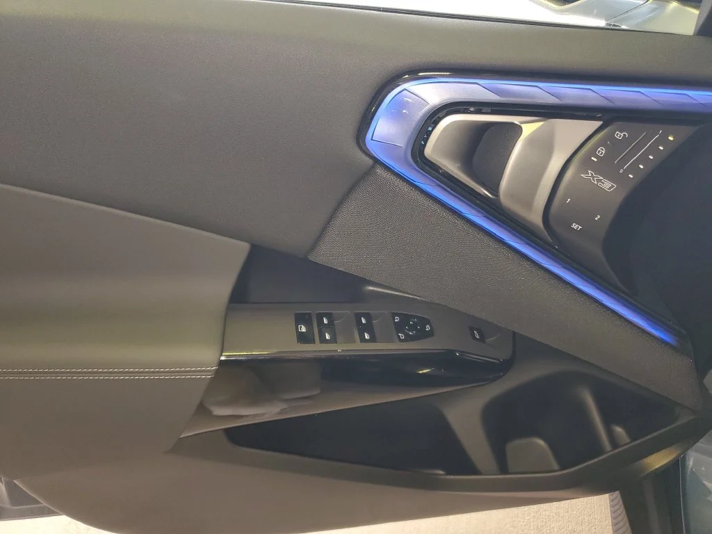 New 2026 Arctic Race Blue metallic BMW 30 xDrive image 14