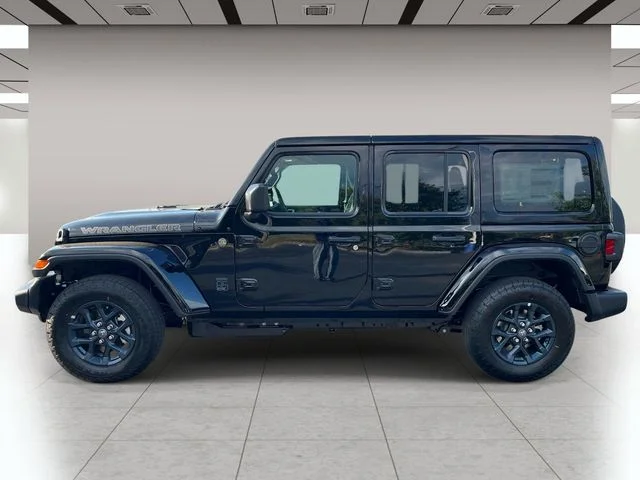 New 2026 Black Clear-Coat Exterior Paint Jeep 85th Anniversary Edition image 7