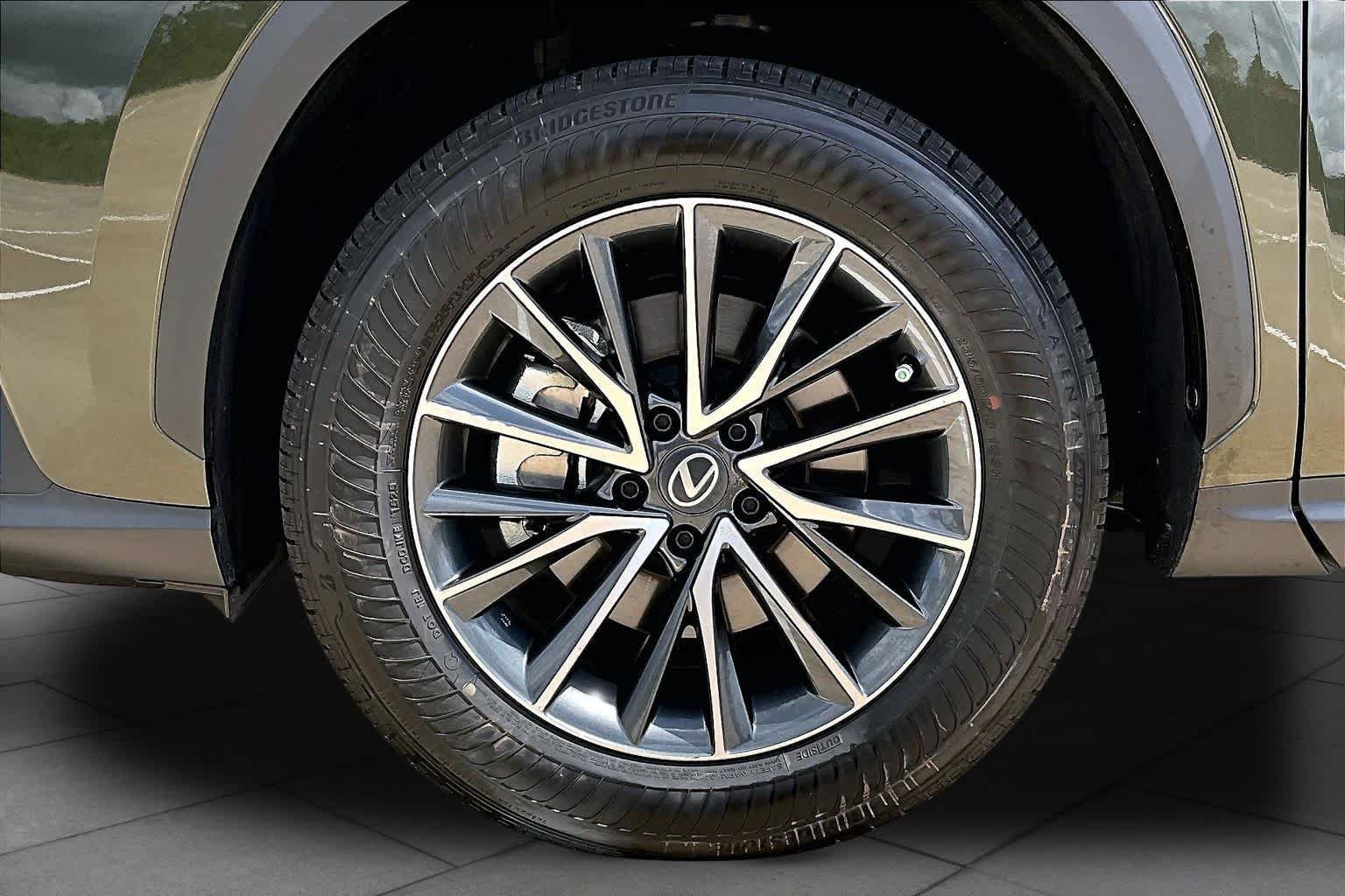 Certified Used 2026 TERRANE KHAKI MICA METALL Lexus  image 11