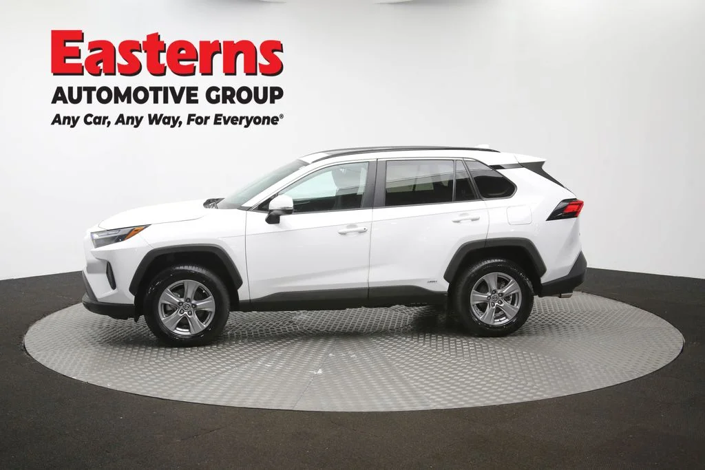 Used 2024 White Toyota XLE image 60