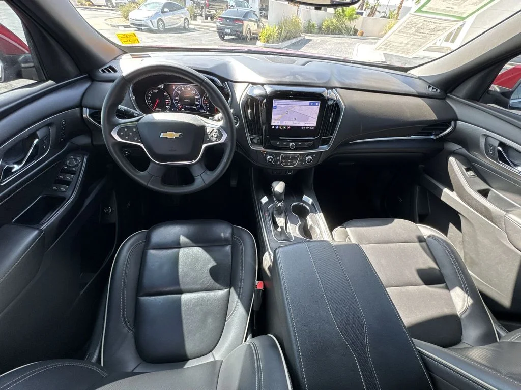 Used 2023 Red Chevrolet Premier image 20