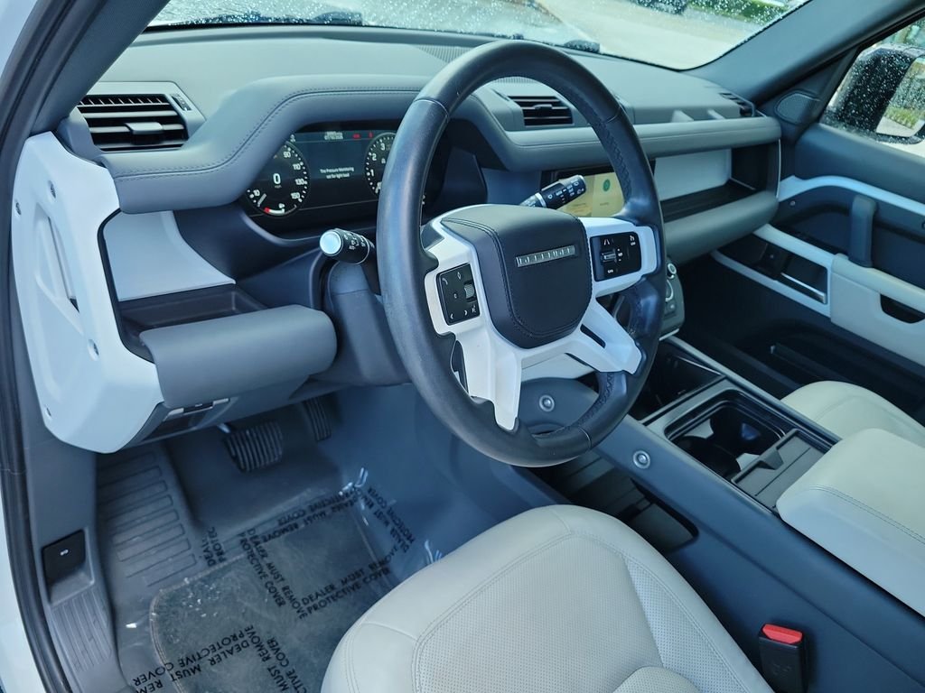 Certified Used 2023 Fuji White Land Rover SE image 24