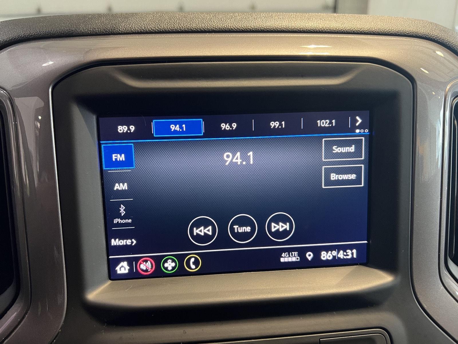 Used 2020 Summit White Chevrolet Work Truck image 19