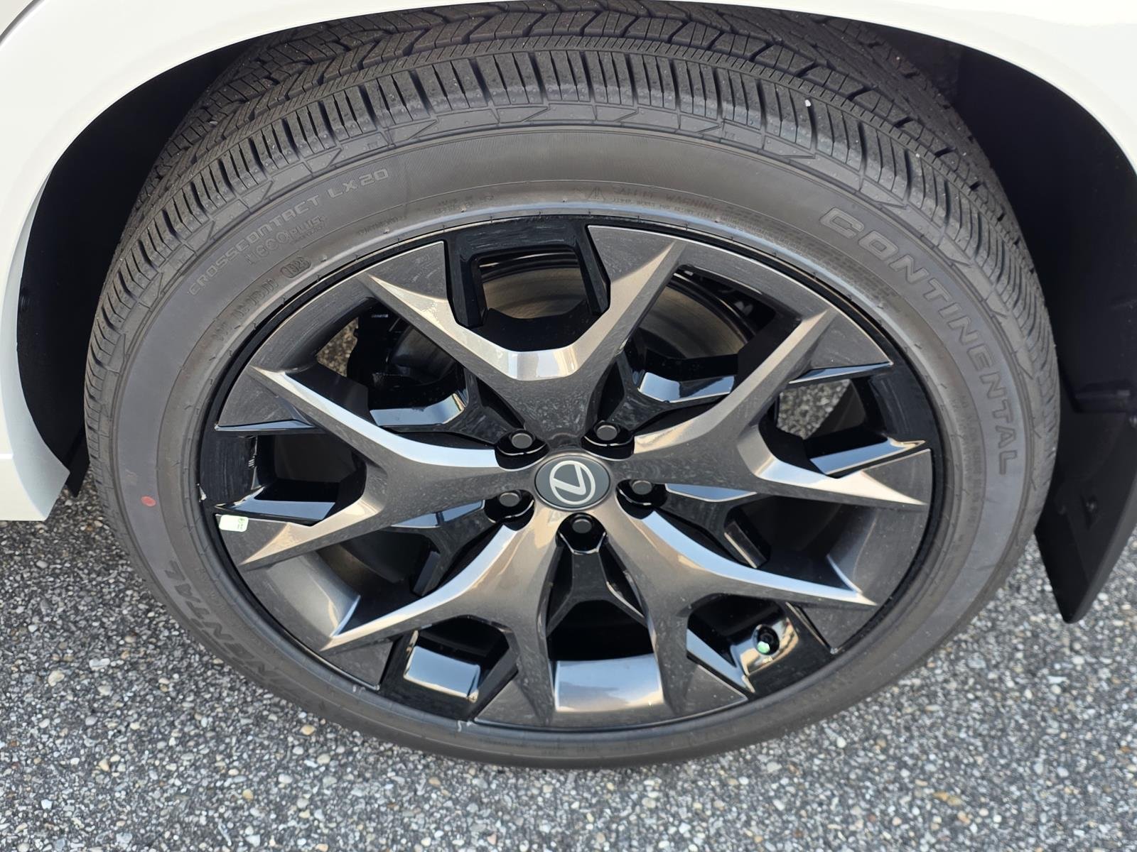 New 2026 Wind Chill Pearl Lexus TX 500h F SPORT PERFORMANCE PREMIUM AWD image 39