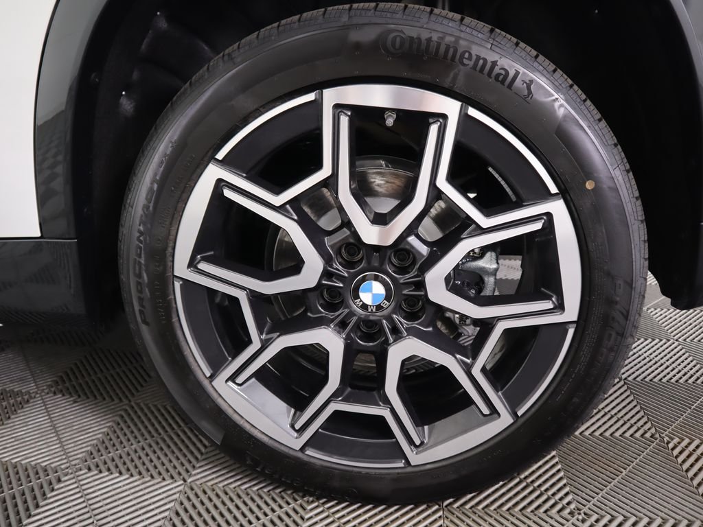 2025 BMW X1 28i - Photo 33