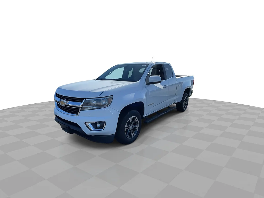 Used 2018 Summit White Chevrolet LT image 5