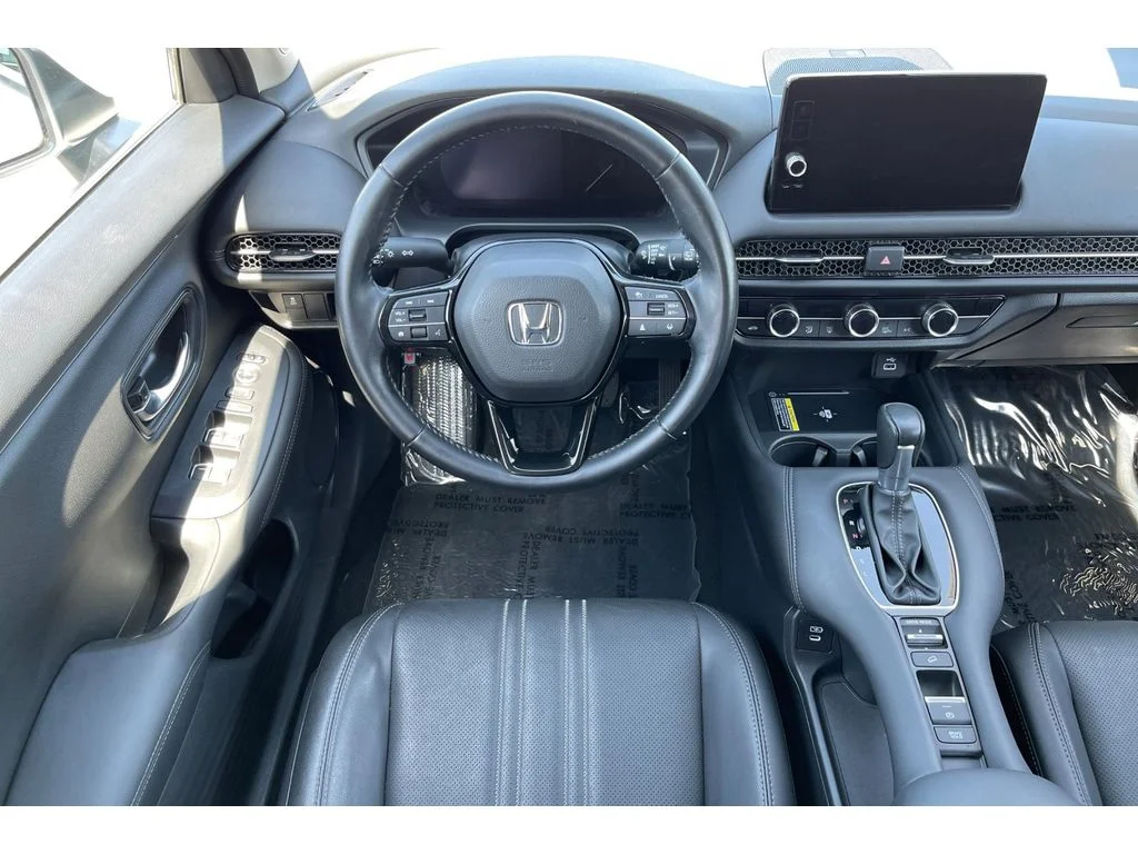 Certified Used 2025 Platinum White Pearl Honda 2WD EX-L image 16