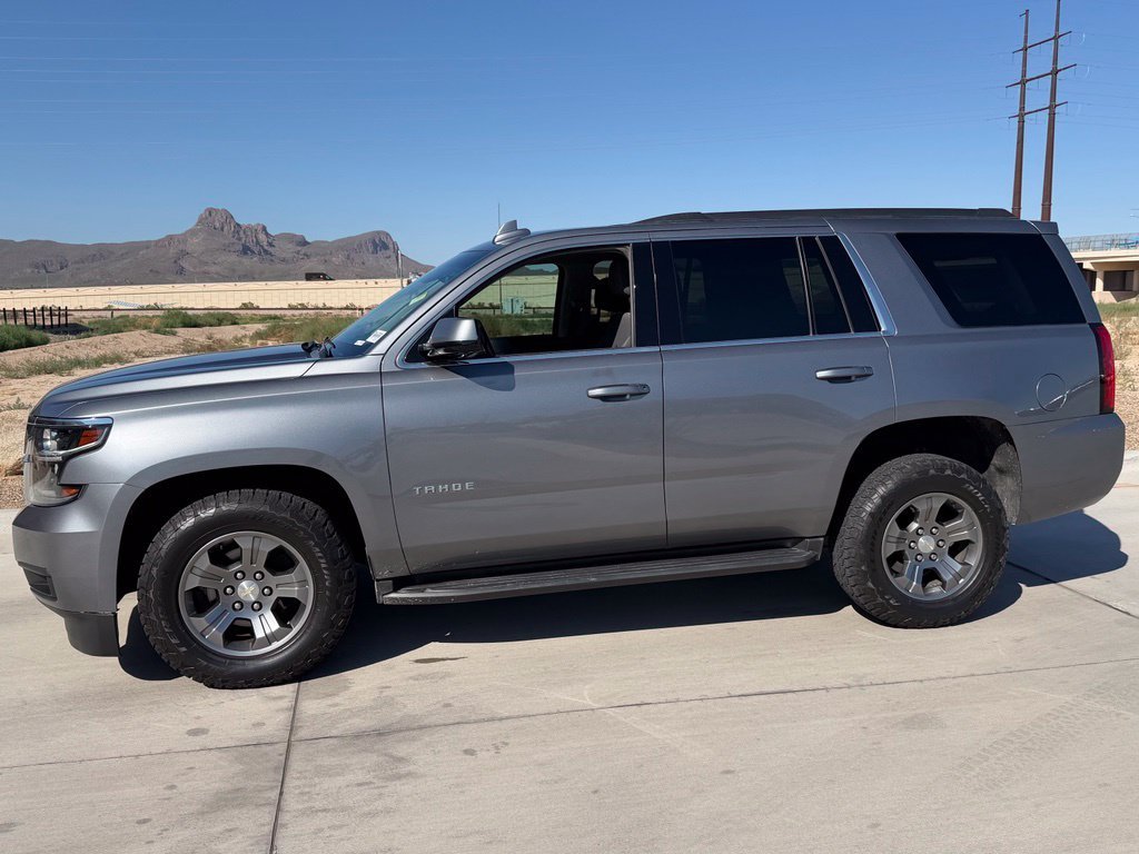 Used 2019 Gray Chevrolet LS image 4