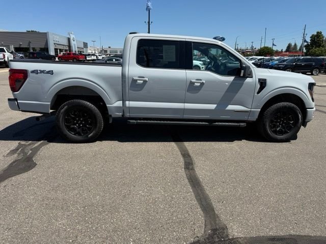 Used 2024 White Ford XLT image 11