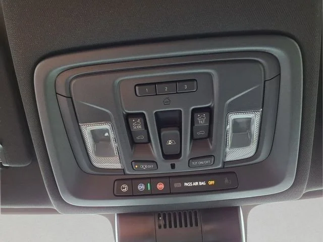 New 2026 Polar White Tricoat Chevrolet High Country image 26