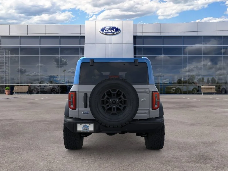 New 2026 Avalanche Gray Ford Badlands image 30