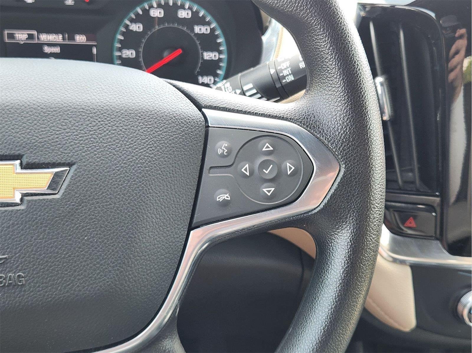 Used 2024 Summit White Chevrolet LS image 27