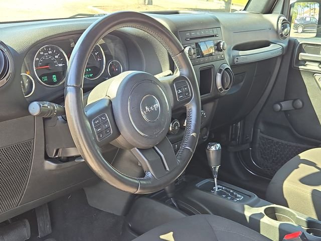 Used 2017 Gray Jeep Unlimited Sport image 15