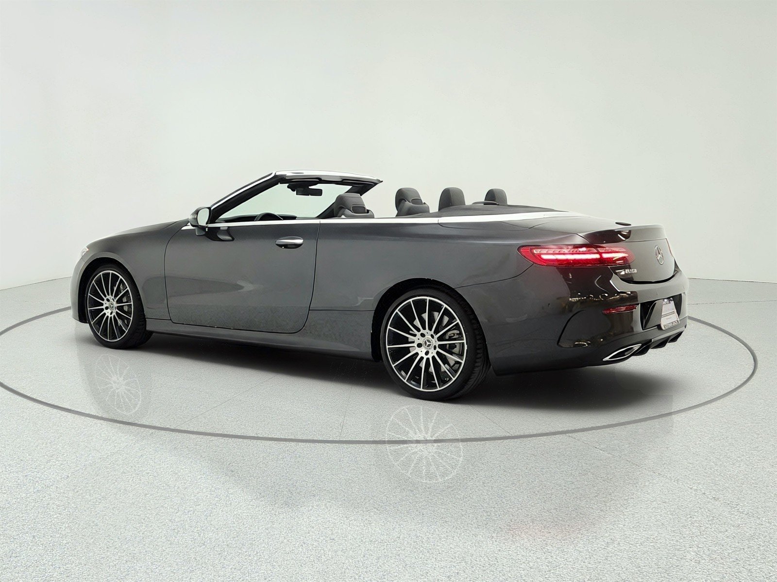 Certified Used 2023 Graphite Grey Metallic Mercedes-Benz E 450 RWD Cabriolet image 7