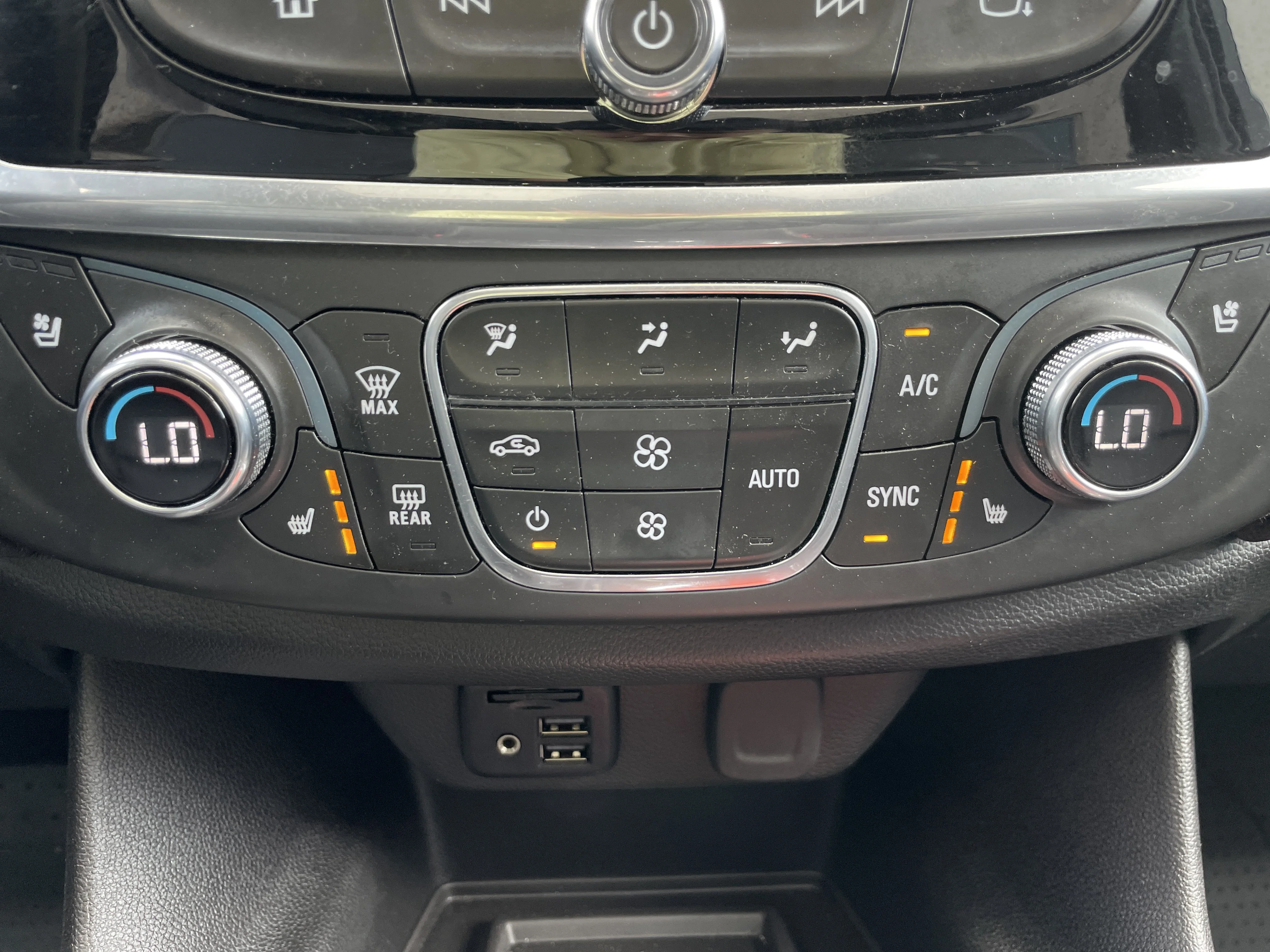 Used 2022 Mosaic Black Metallic Chevrolet Premier image 22