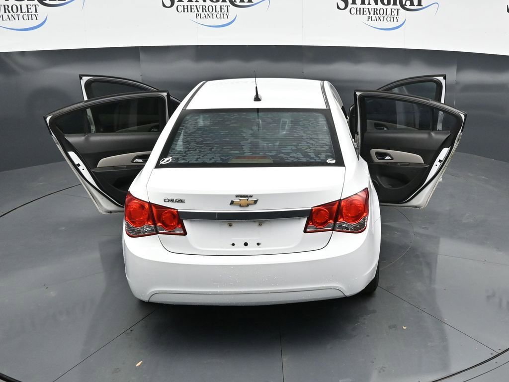 Used 2014 SUMMIT WHITE Chevrolet LS image 35