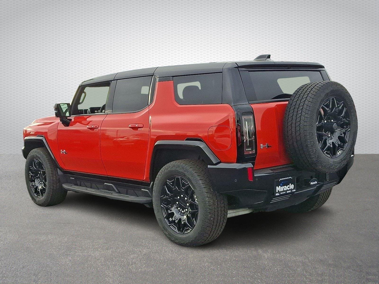 New 2026 Solar Orange GMC 2X image 3
