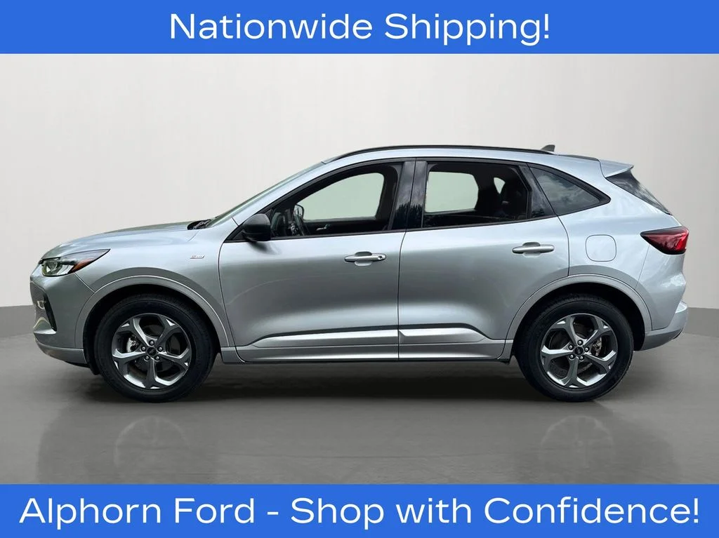 Used 2023 Silver Ford ST-Line image 4