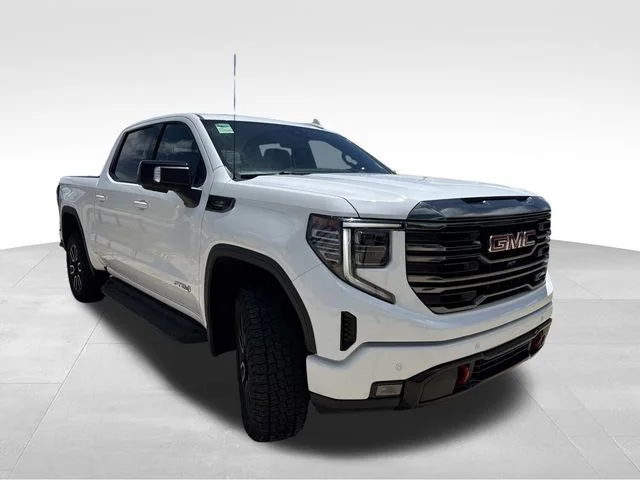 Used 2024 White GMC AT4 image 5