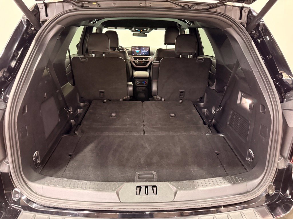 Used 2025 Black Ford ST-Line image 13