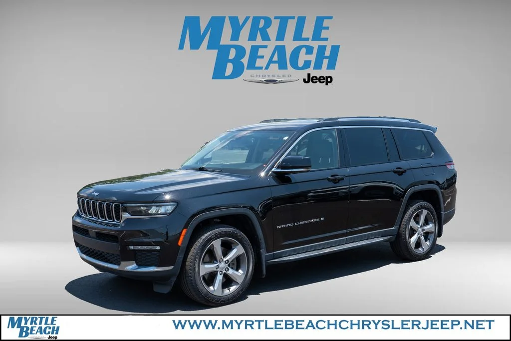Certified Used 2021 Diamond Black Jeep Limited image 2