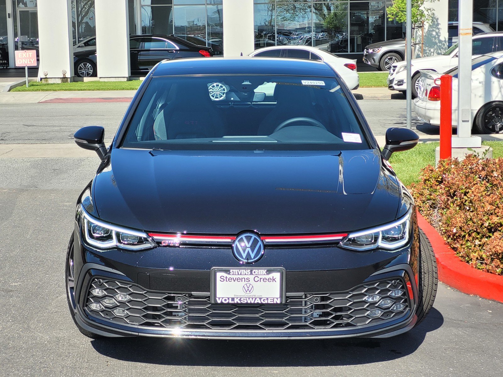 New 2024 Volkswagen Golf GTI 2.0T SE 4D Hatchback in San Jose