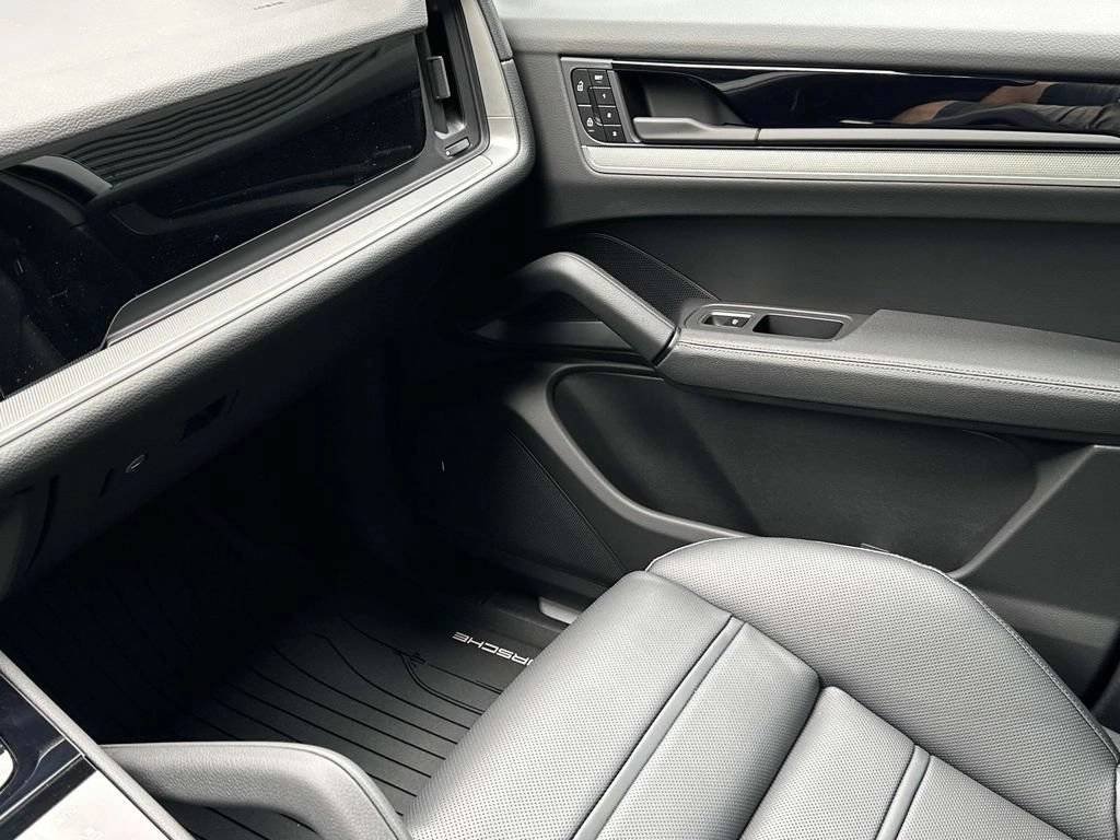 New 2026 Chromite Black Metallic Porsche S Coupe image 28